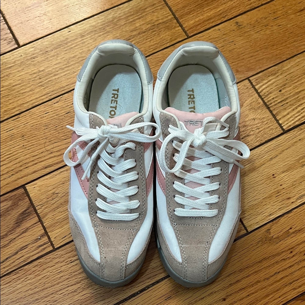 Tretorn Women's White, Pink, and Tan Sneakers